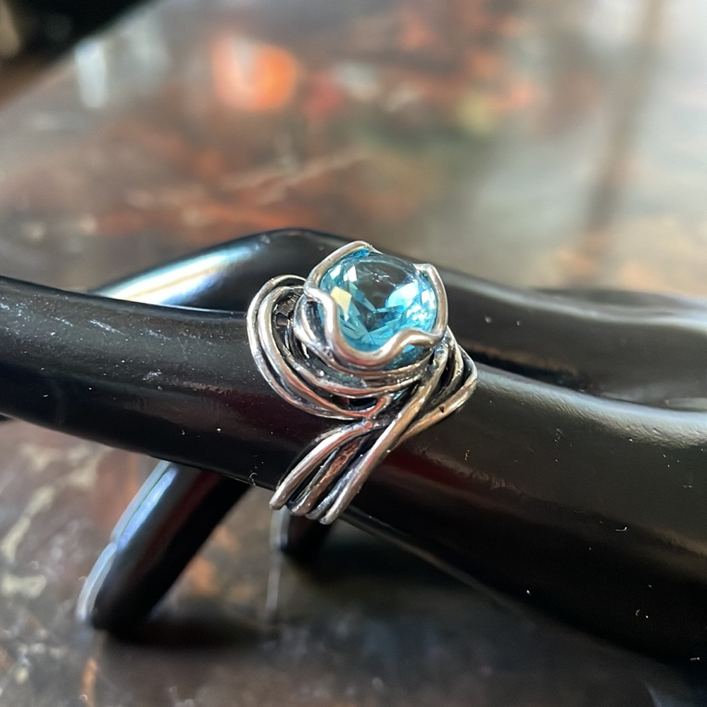 🌟 Aquamarine gemstone silver ring